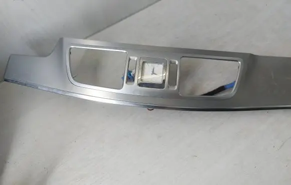 Mercedes-Benz E W212 Panel trim