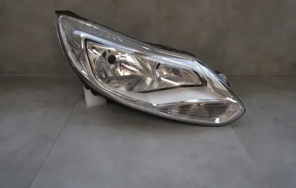 Ford Focus Headlight/headlamp