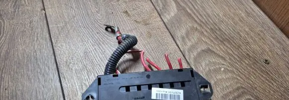 Volvo V70 Fuse module 9162323