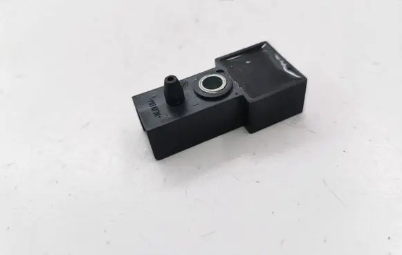 Citroen C8 Airbag deployment crash/impact sensor 1490426080 25571345A3