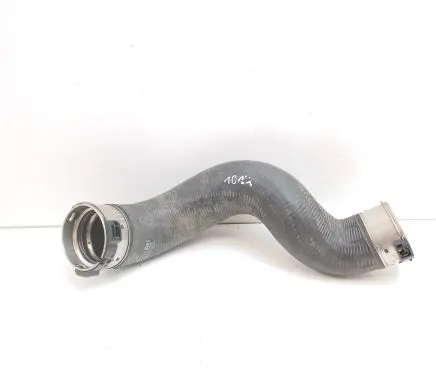 Mercedes-Benz CLS C218 X218 Intercooler hose/pipe A2045282982