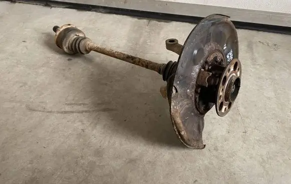 Mercedes-Benz C W203 Rear wheel hub spindle/knuckle 