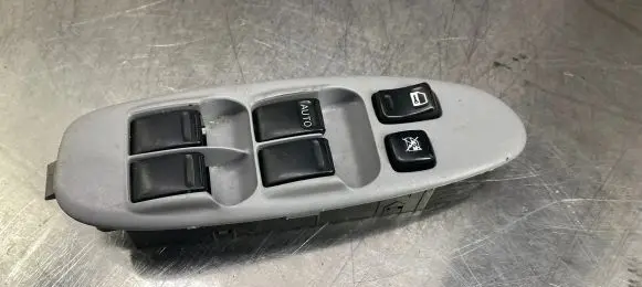 Nissan Almera Tino Electric window control switch 80961BU400