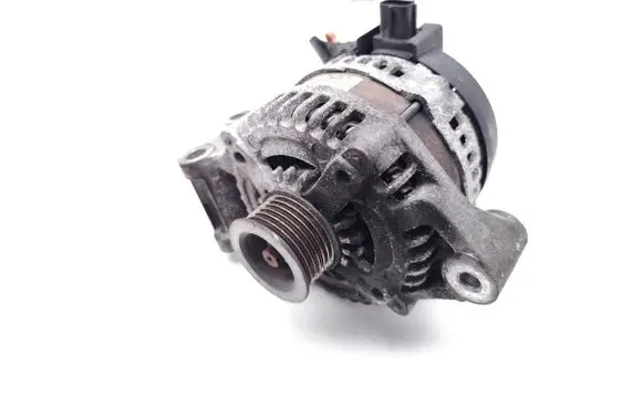 Volvo V50 Generator/alternator 30667501 3M5T-10300-KB