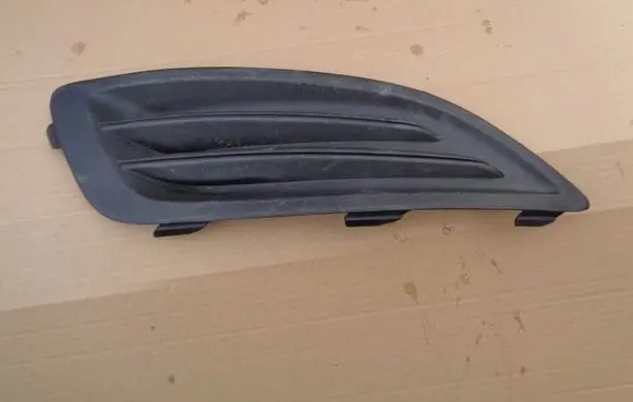 Ford Fiesta Front bumper lower grill C1BB15A222A