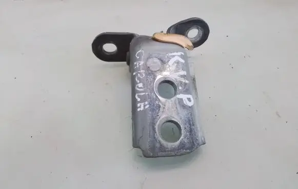 Toyota Corolla Verso E121 Front door upper hinge