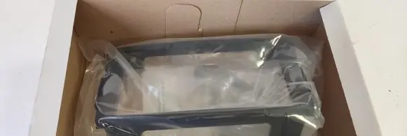 Hyundai Santa Fe Radio/GPS head unit trim 2DIN