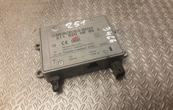 Mercedes-Benz R W251 Phone control unit/module A2118200885 2118200885