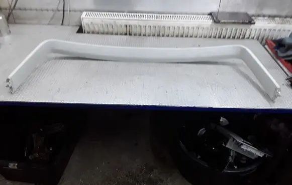 Volkswagen Touran I Tailgate trim