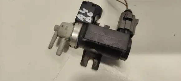 Audi A4 S4 B6 8E 8H Turbo solenoid valve 8E0906627
