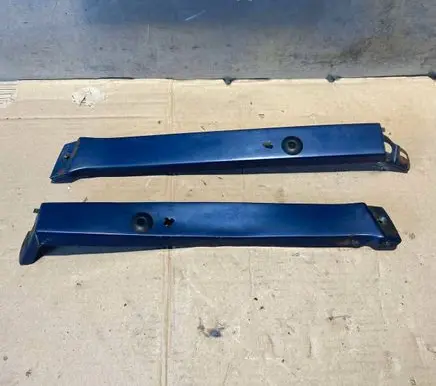 Mercedes-Benz S W126 Under headlight/headlamp trim 