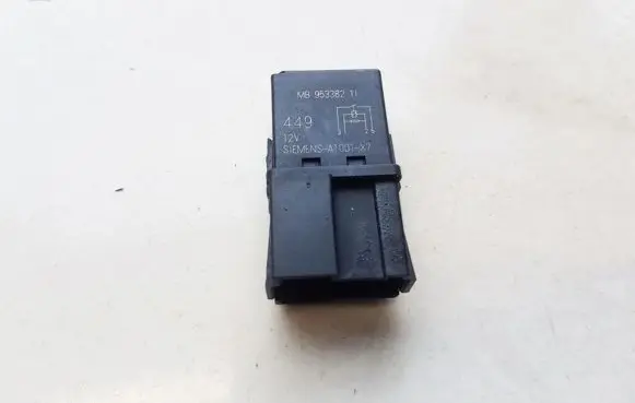 Mitsubishi Space Star Other relay MB95338211 SIEMENS-A1001-X7