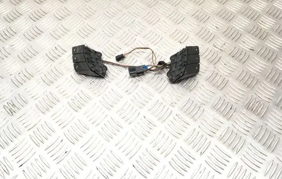 Opel Meriva A Steering wheel buttons/switches 09185419
