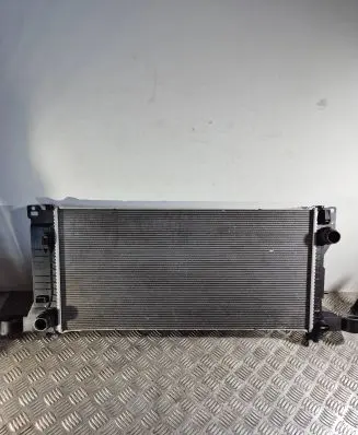 Volvo XC40 Coolant radiator 31461875 32249457