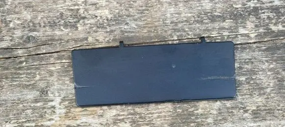 Steering wheel column trim