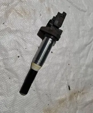 BMW X3 F25 High voltage ignition coil 8616153