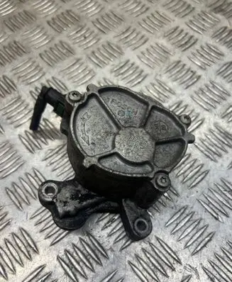 Ford Focus Vacuum pump 30050 B05CM D165B
