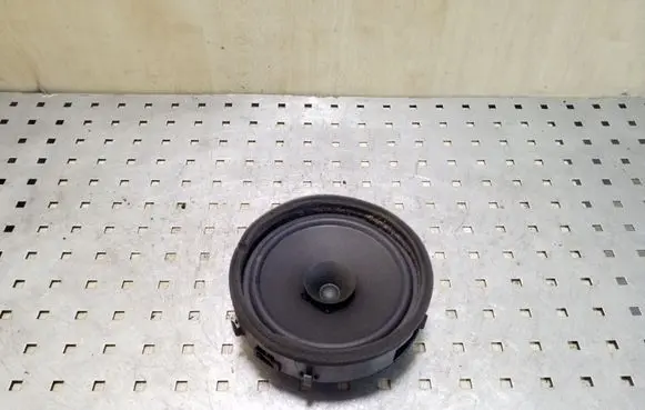 Peugeot 4007 Rear door speaker 8720A017