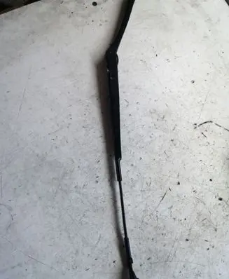Volkswagen Golf VI Front wiper blade arm 1Q2955410