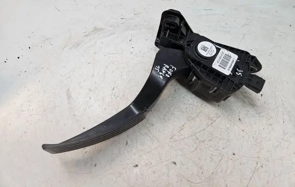 Ford Ranger Accelerator throttle pedal AB399F836CD