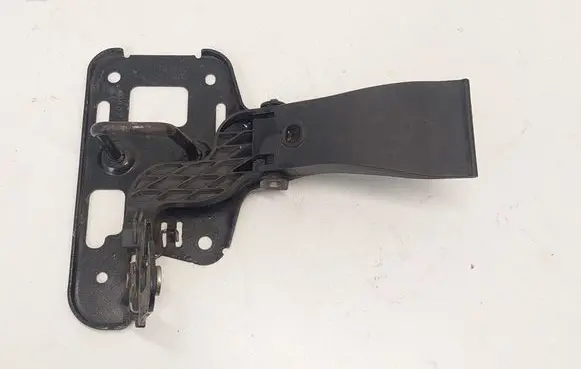 Audi A6 S6 C7 4G Engine bonnet/hood lock/latch loop/hook 4G0823480