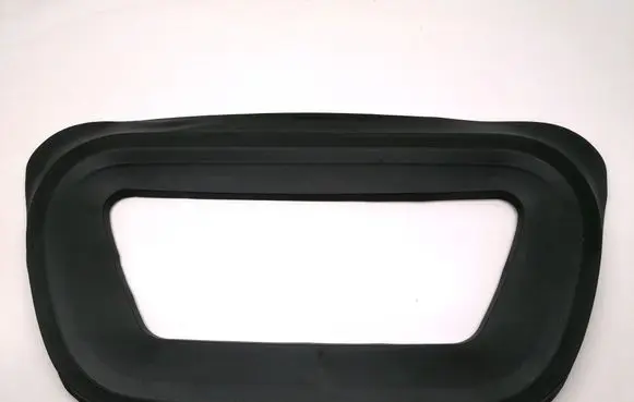 Engine bonnet/hood lock trim molding