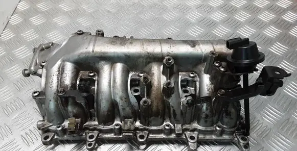 Opel Astra H Intake manifold 8973858233