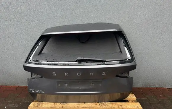 Skoda Octavia Mk4 Tailgate/trunk/boot lid