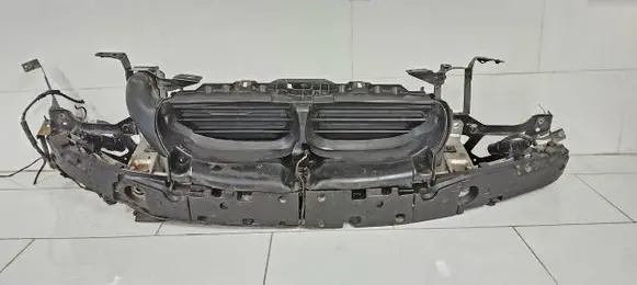 BMW 5 E60 E61 Radiator support slam panel