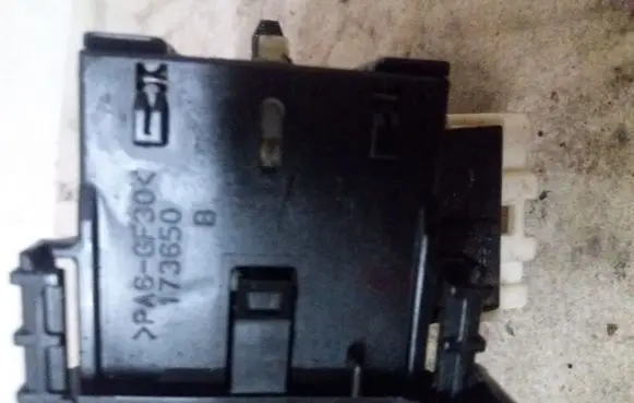 Toyota Avensis Verso Indicator stalk 173650