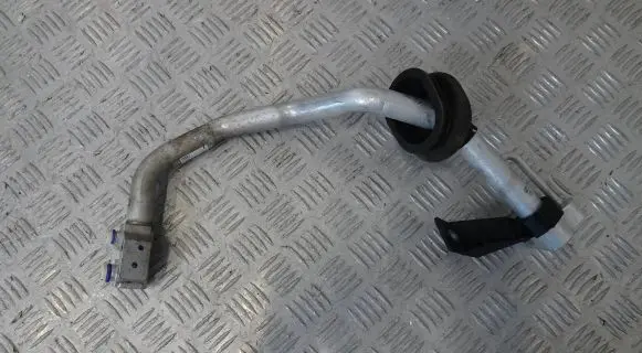 Audi A6 C7 Air conditioning (A/C) pipe/hose 4G1260712F