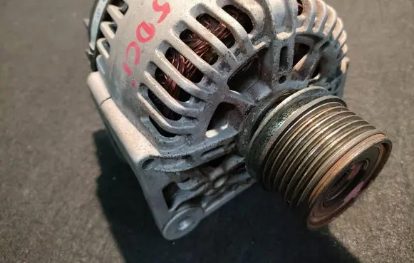 Renault Megane II Generator/alternator 210280