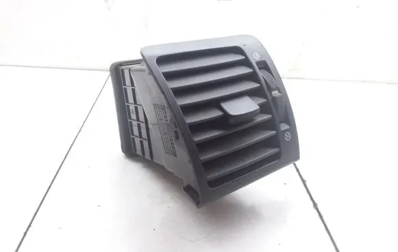 KIA Sorento Dashboard side air vent grill/cover trim 974903E000