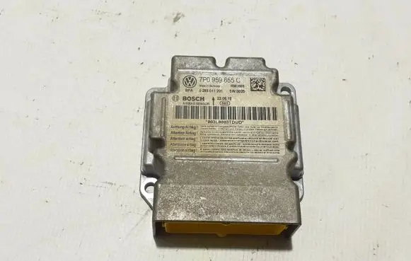 Volkswagen Touareg II Airbag control unit/module 7P0959655C