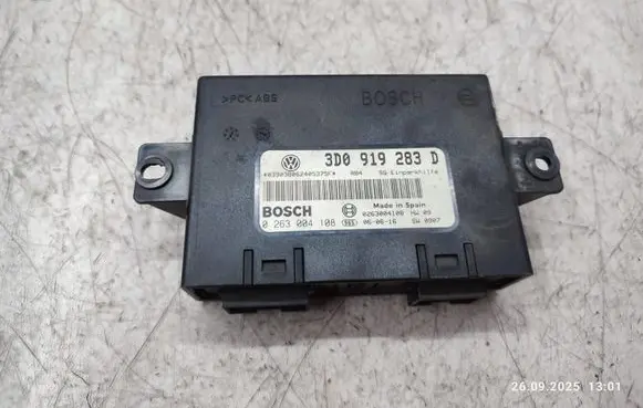Volkswagen Phaeton Parking PDC control unit/module 3D0919283D