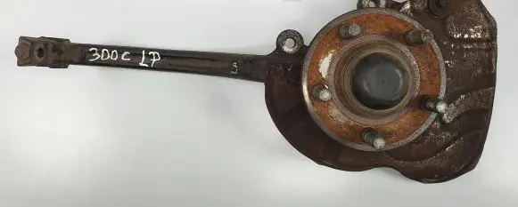 Chrysler 300 - 300C Front wheel hub 04782705AB