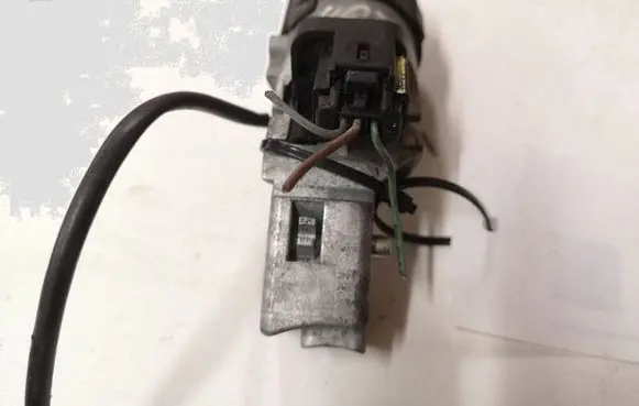 Peugeot 407 Ignition lock 9648445180