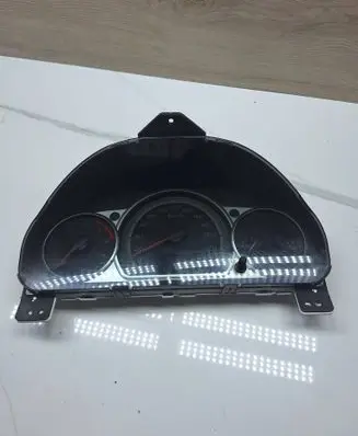 Speedometer (instrument cluster)