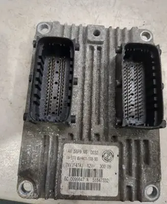 Fiat 500 Engine control unit/module Bc0099847a 7NVJJ4TAJ 51847332