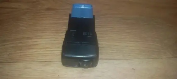 Mazda 626 Headlight level height control switch