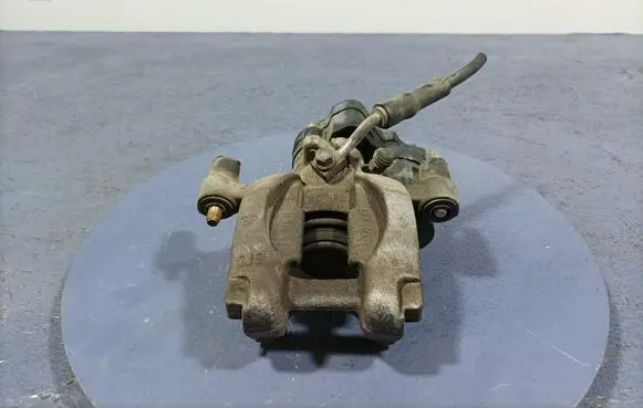 Rear brake caliper