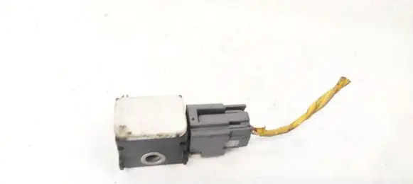 Hyundai Santa Fe Airbag deployment crash/impact sensor 959302B000 95930-2B000