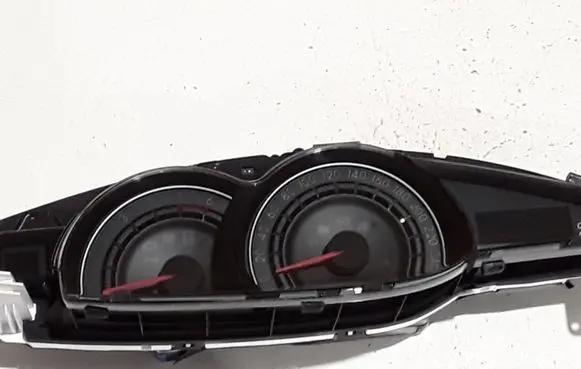 Toyota Verso Speedometer (instrument cluster) 838000F120