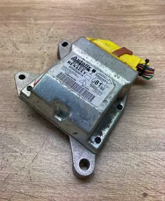 Renault Espace IV Airbag control unit/module 603785500 8200343321A USED