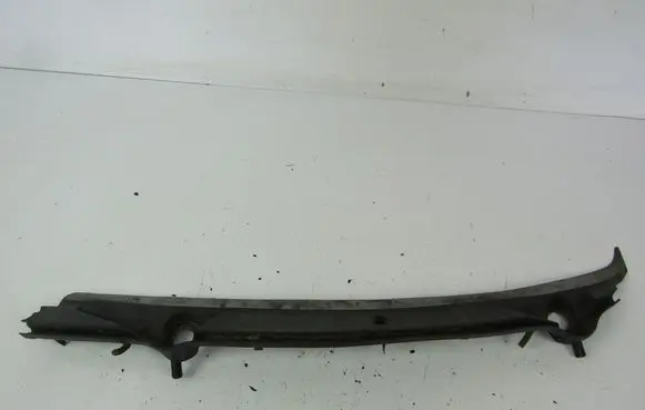 Mercedes-Benz Vito Viano W638 Wiper trim 6386270401