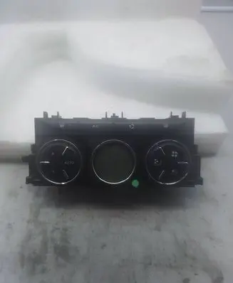 Citroen DS3 Climate control unit 400018006