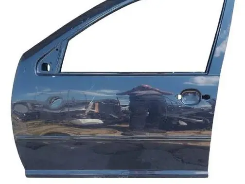 Volkswagen Golf IV Front door
