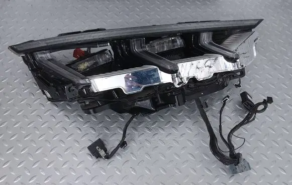 Headlight part