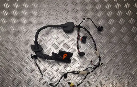 Skoda Fabia Mk3 (NJ) Front door wiring loom 6V0971121BB