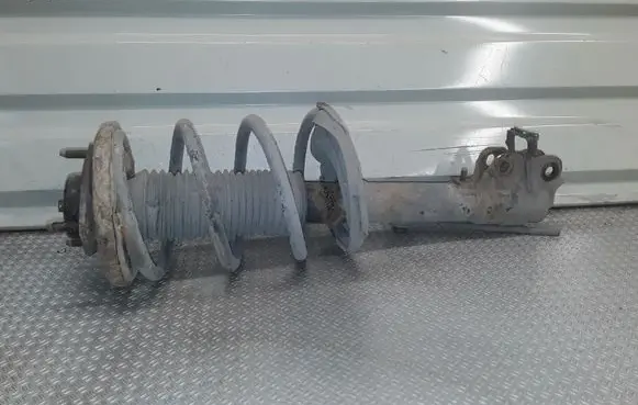 Mitsubishi Outlander Front shock absorber with coil spring